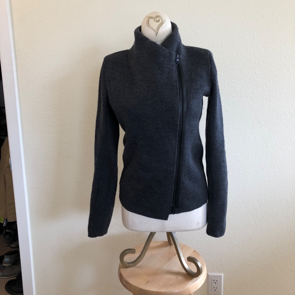 Vince Double-knit Wool Sweater